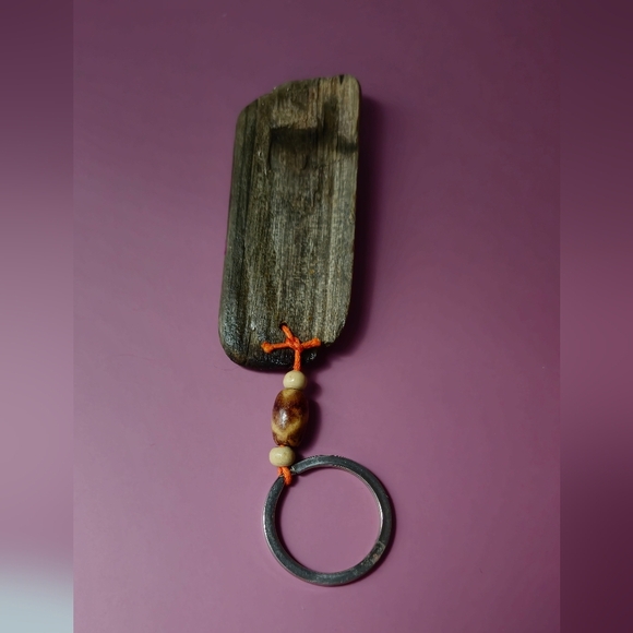 Palm Beach Wooden Seahorse Keychain with Orange Design Handcrafted - Picture 10 of 16